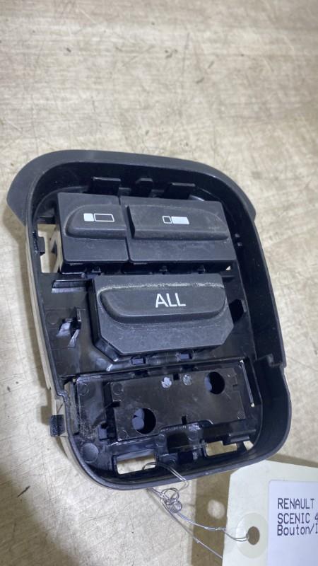 Bouton/Interrupteur RENAULT SCENIC 4 Diesel - 1