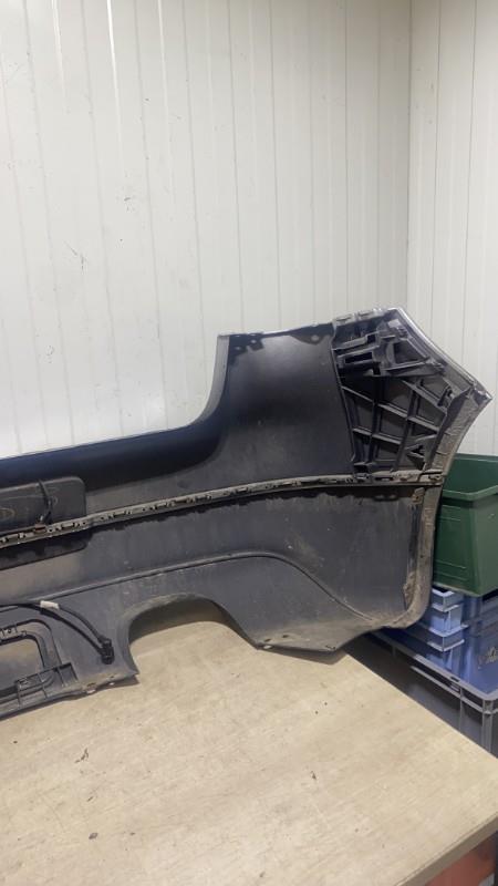 Pare choc arriere VOLKSWAGEN GOLF Essence - 1