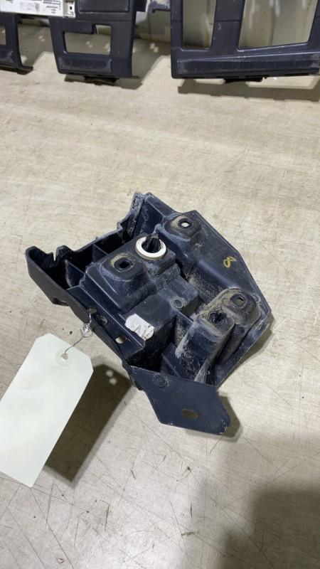 Support de pare chocs arriere RENAULT SCENIC 4 Diesel - 1