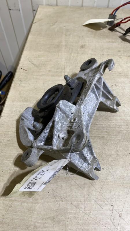 Support moteur gauche RENAULT SCENIC 4 Diesel - 1