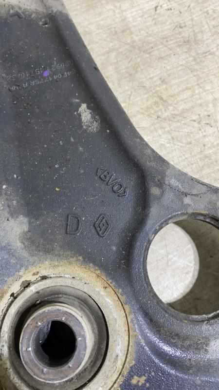 Triangle avant droit RENAULT SCENIC 4 Diesel - 1