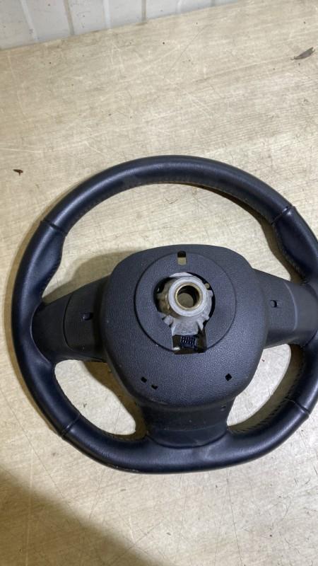 Volant RENAULT MEGANE 4 PHASE 1 Essence - 1