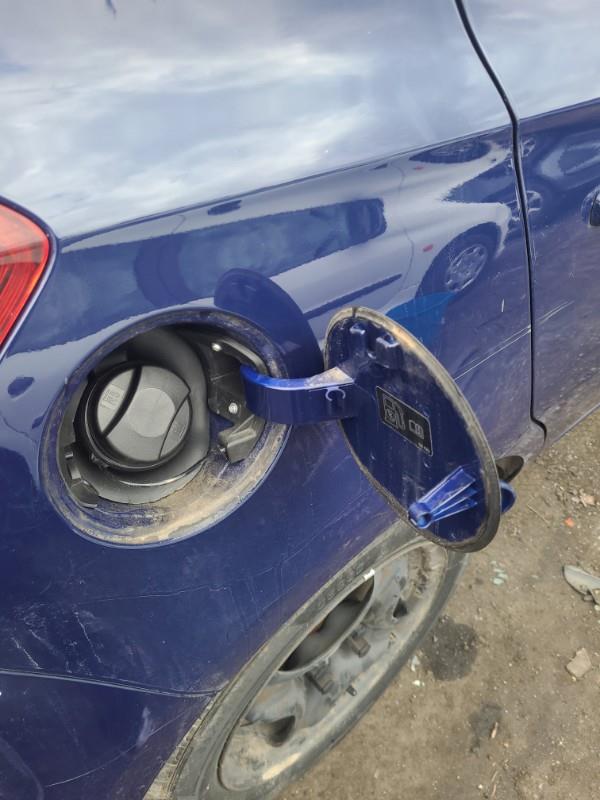 Trappe d'essence OPEL CORSA E Essence - 1