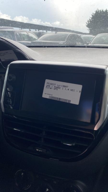 Ecran GPS PEUGEOT 208 1 PHASE 1  - 1