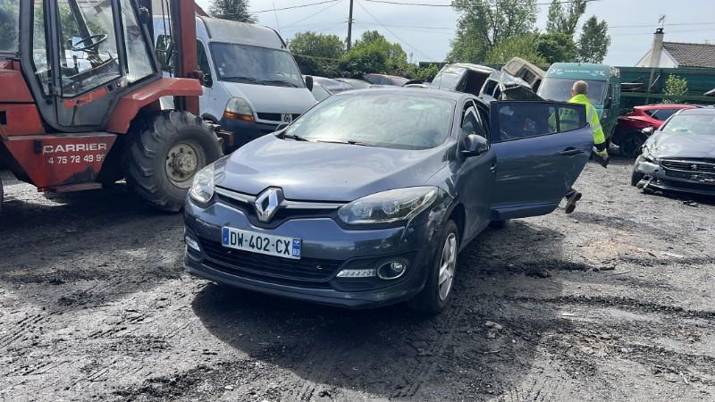 Aile avant gauche RENAULT MEGANE 3 PHASE 3 Diesel - 1