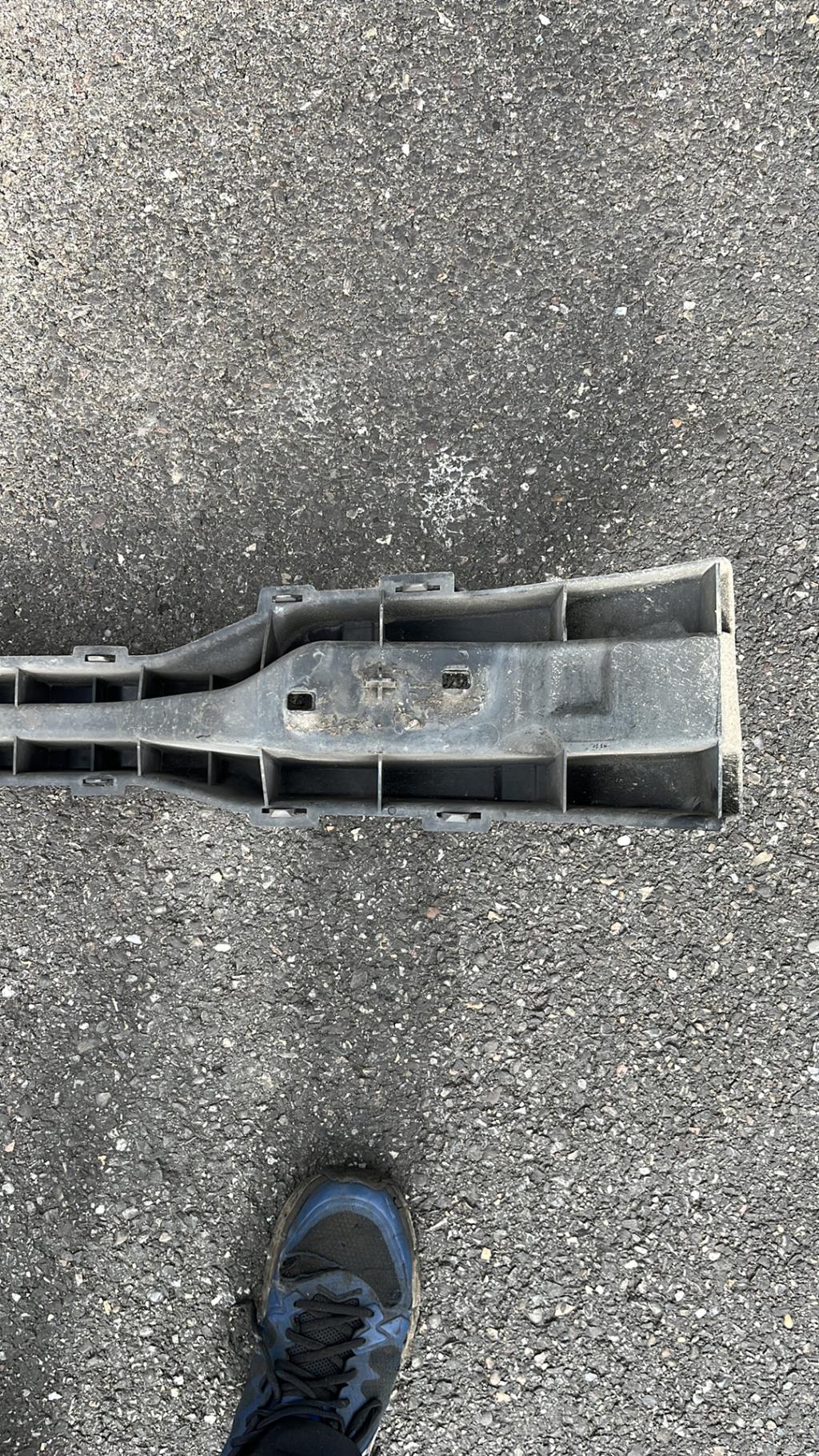 Assorbitore paraurti anteriore CITROEN BERLINGO 1 PHASE 2 Diésel - 1