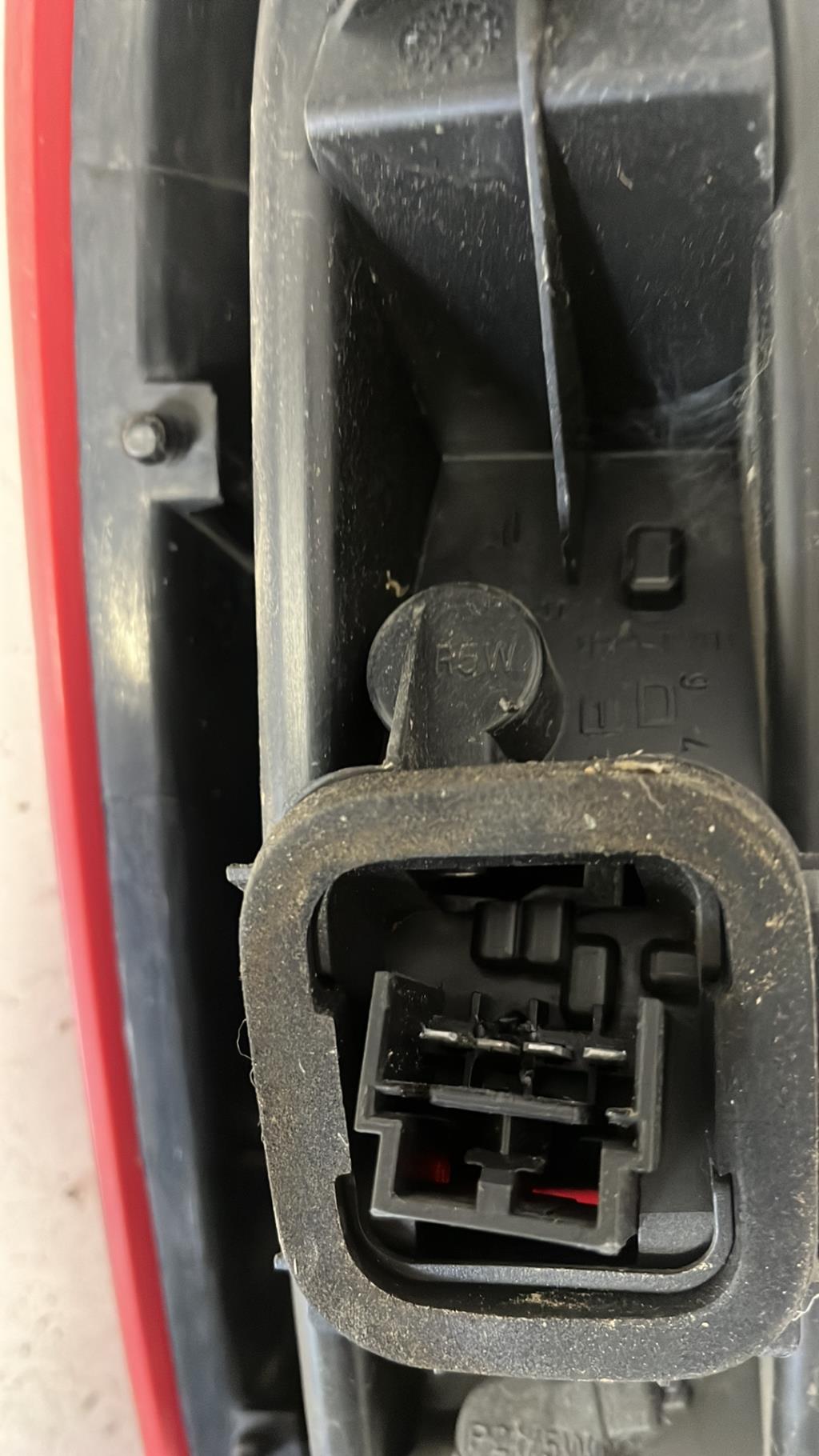 Fanale posteriore principale destro (luci) FIAT GRANDE PUNTO Gasolina - 1