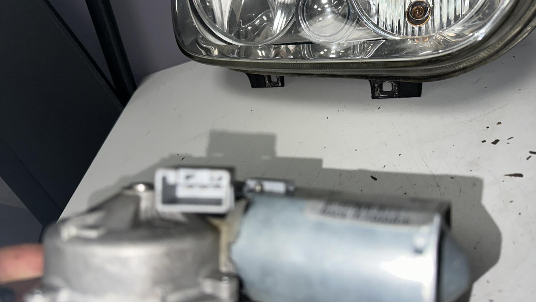 Motore tergicristallo posteriore BMW X1 E84 PHASE 2 Diésel - 1