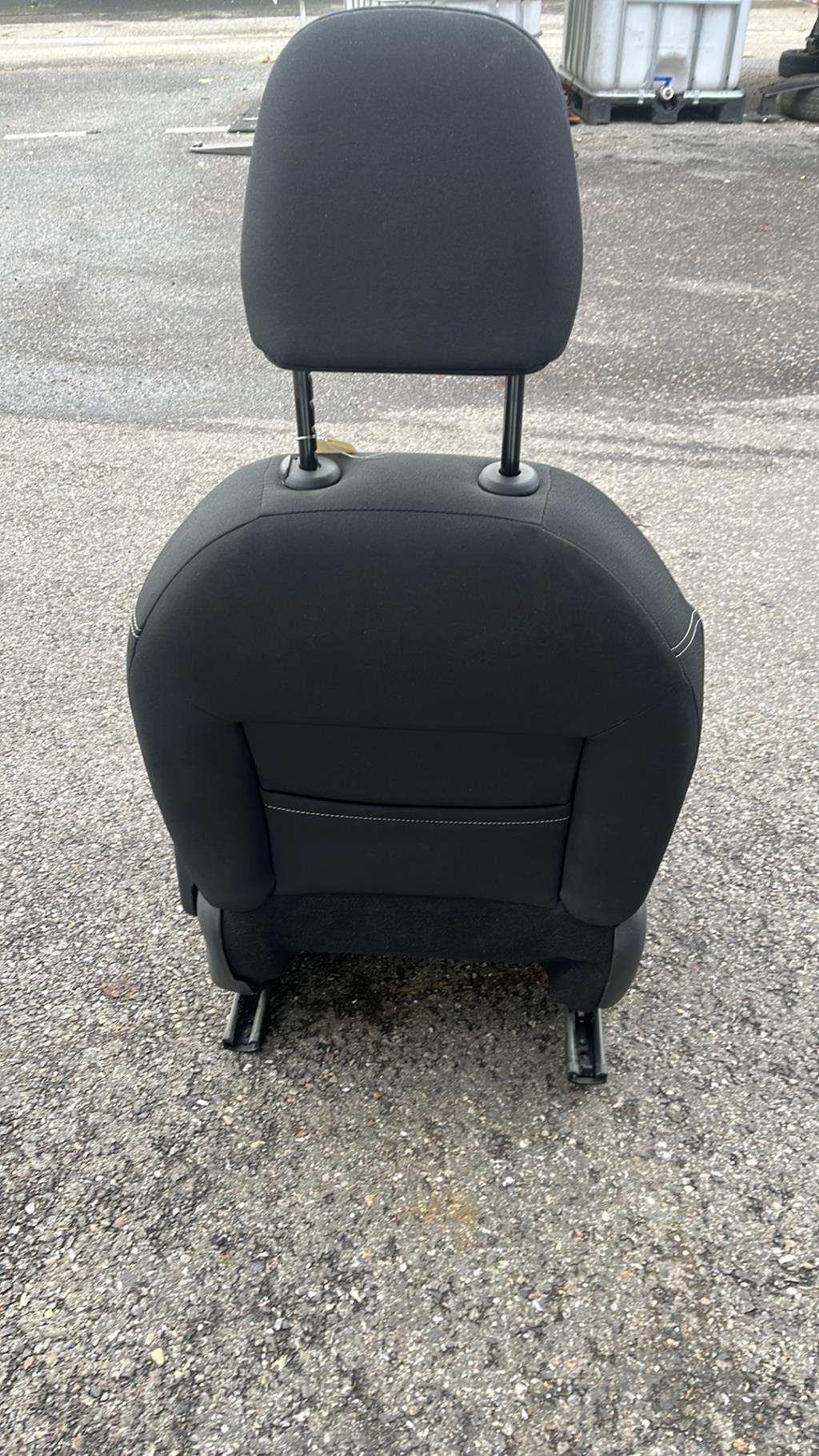 Siege avant gauche CITROEN C3 2 PHASE 1 Diesel - 1