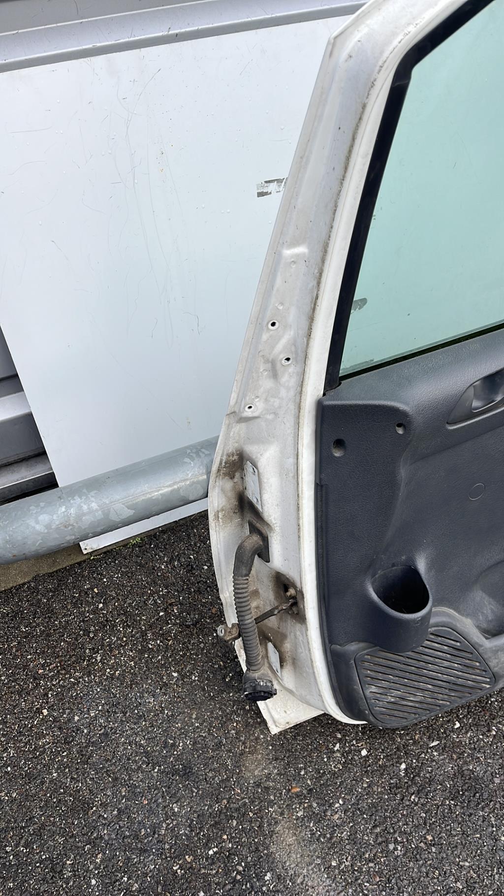 Porte avant droit CITROEN JUMPY 1 PHASE 2 Diesel - 1