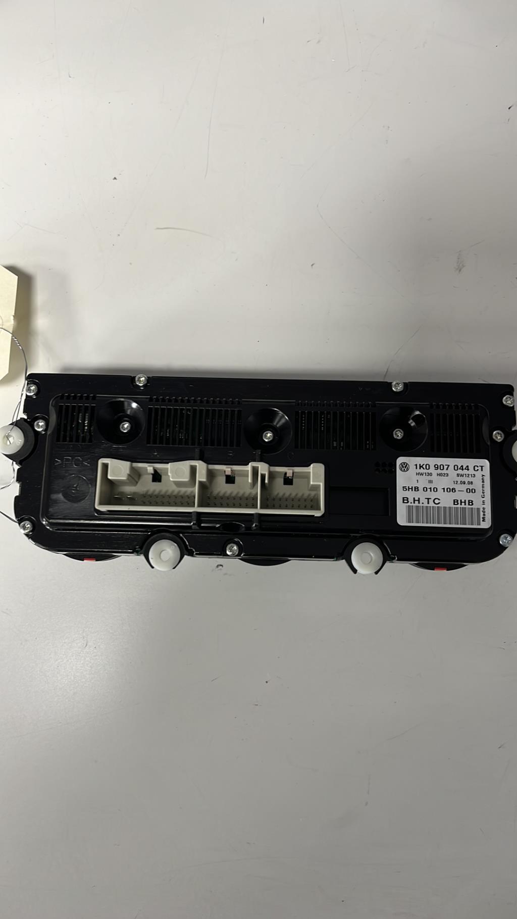 Commande chauffage VOLKSWAGEN GOLF PLUS PHASE 1 Essence - 1