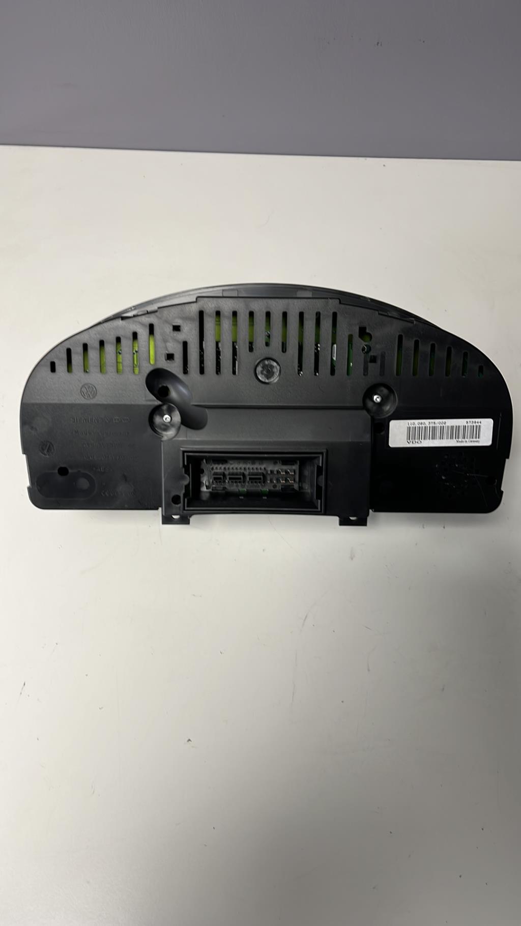 Compteur VOLKSWAGEN GOLF PLUS PHASE 1 Essence - 1