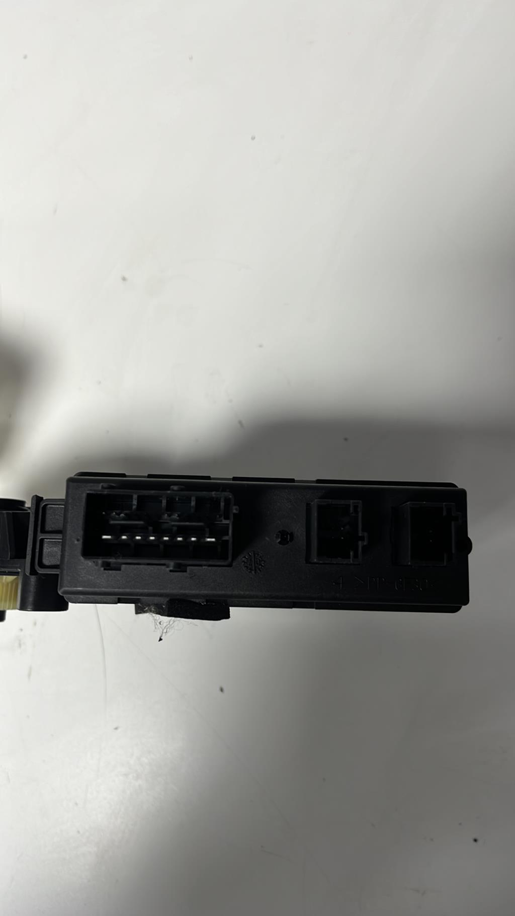 Motore alzacristalli anteriore destro CITROEN C4 GRAND PICASSO 1 Diésel - 1