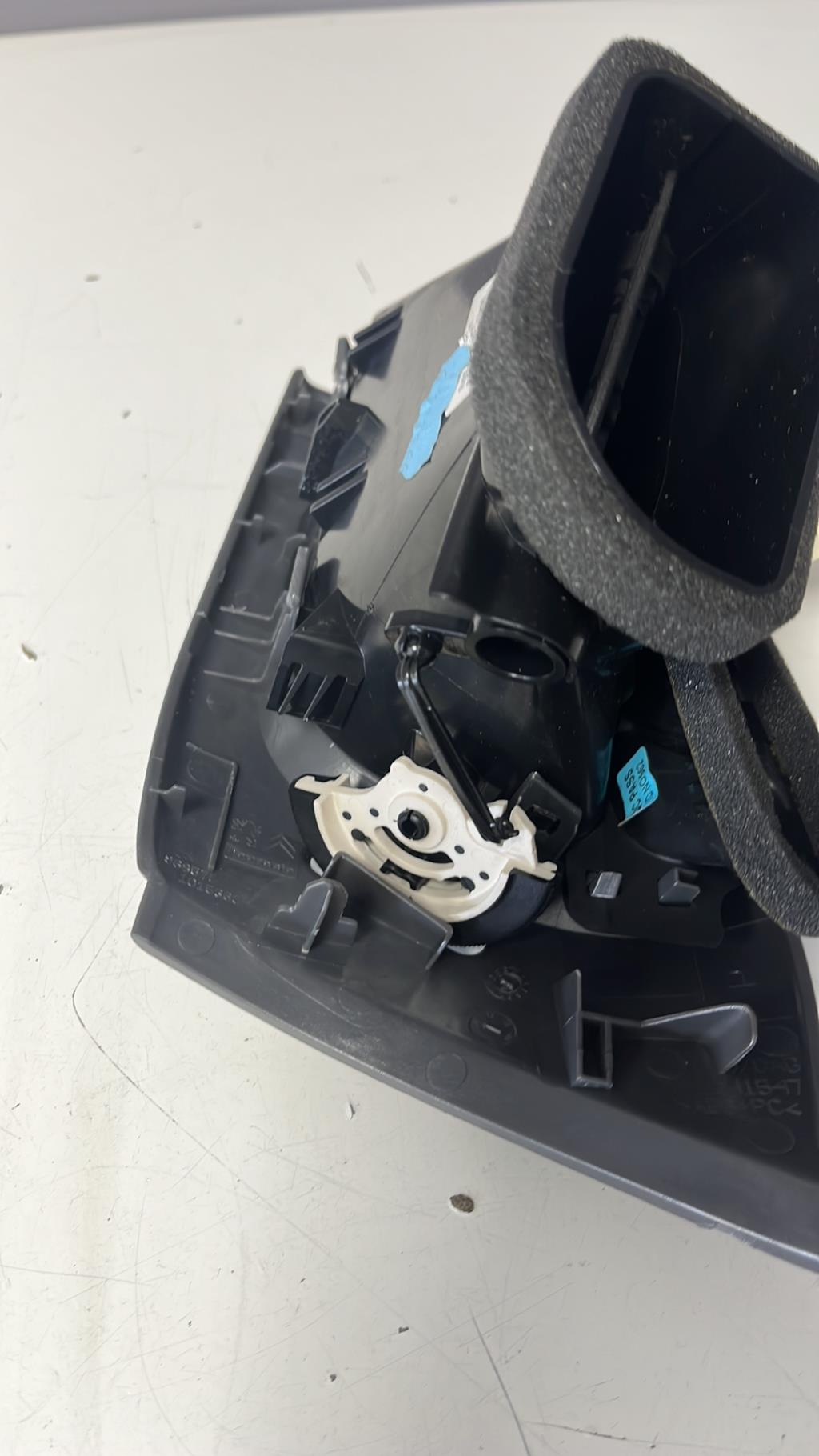 Bocchetta aerazione cruscotto anteriore destra CITROEN C3 2 PHASE 2 Diésel - 1