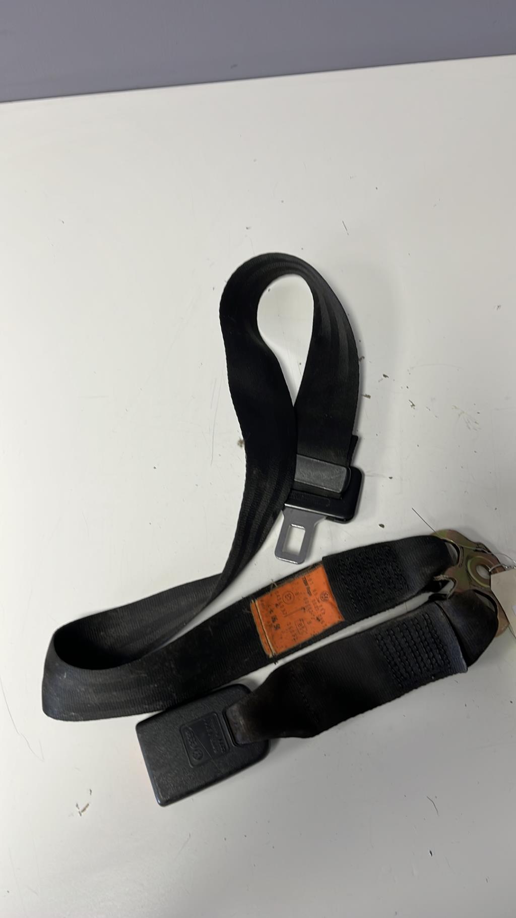 Aggancio cintura sicurezza posteriore destro VOLKSWAGEN GOLF 2  - 1