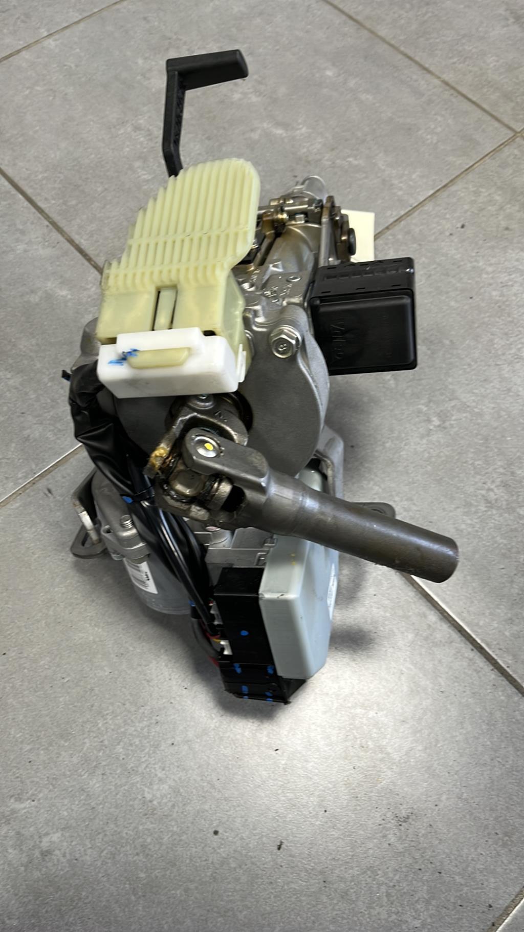 Colonne de direction RENAULT MEGANE 3 PHASE 1 Diesel - 1