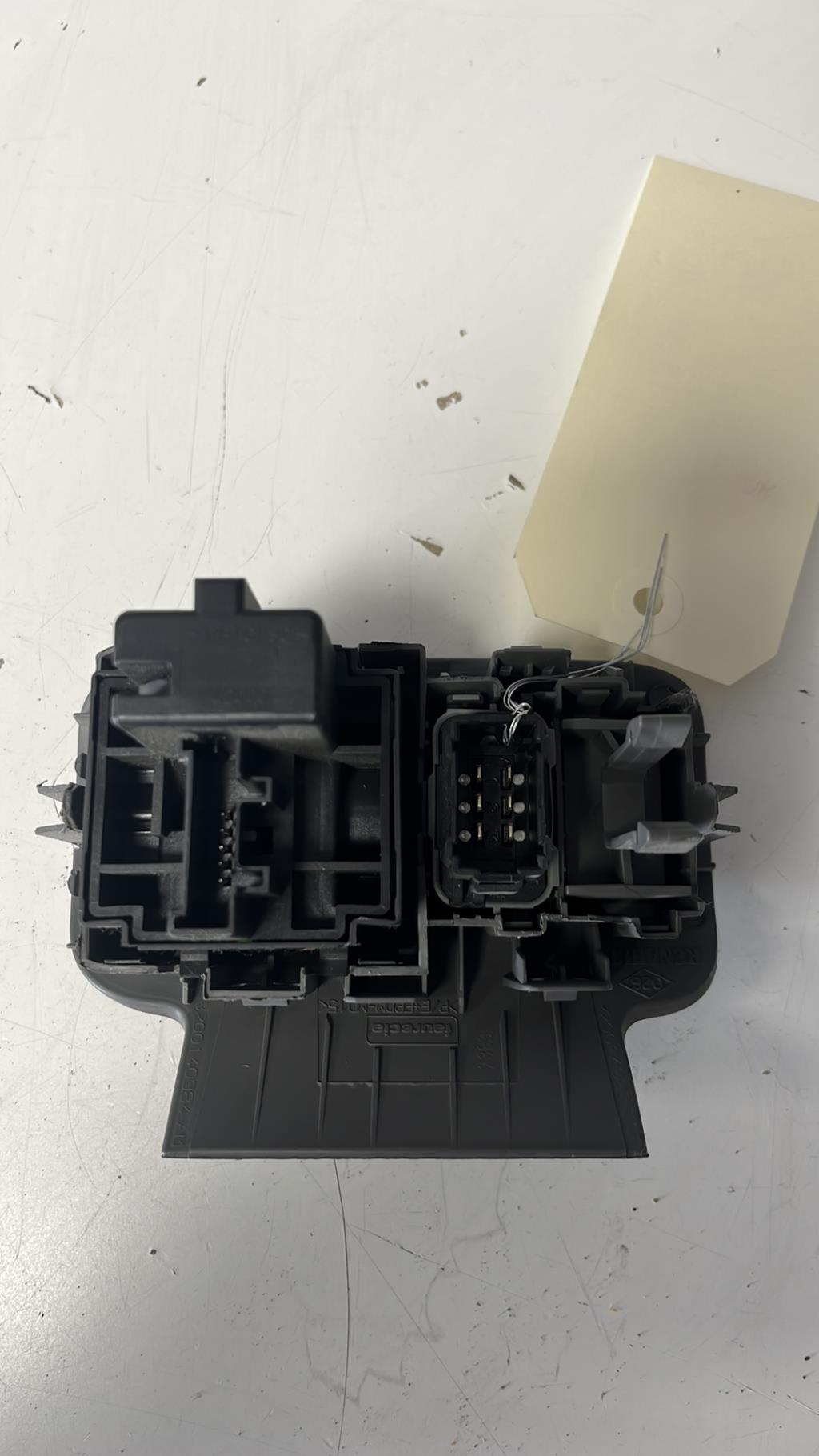 Commande de reglage hauteur de phare RENAULT SCENIC 2 PHASE 1 Diesel - 1