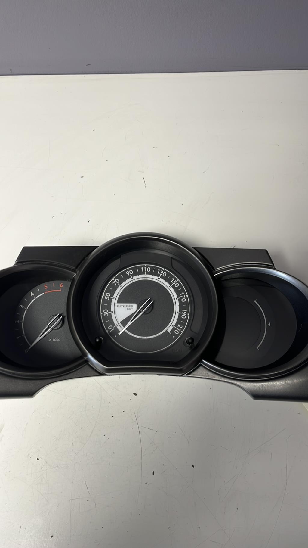 Compteur CITROEN C3 2 PHASE 2 Diesel - 1