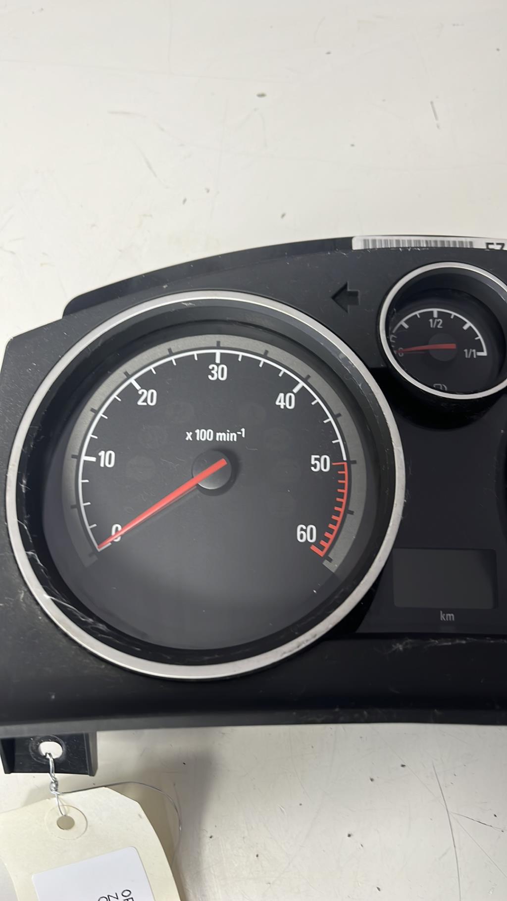 Compteur OPEL ZAFIRA B PHASE 2 Diesel - 1