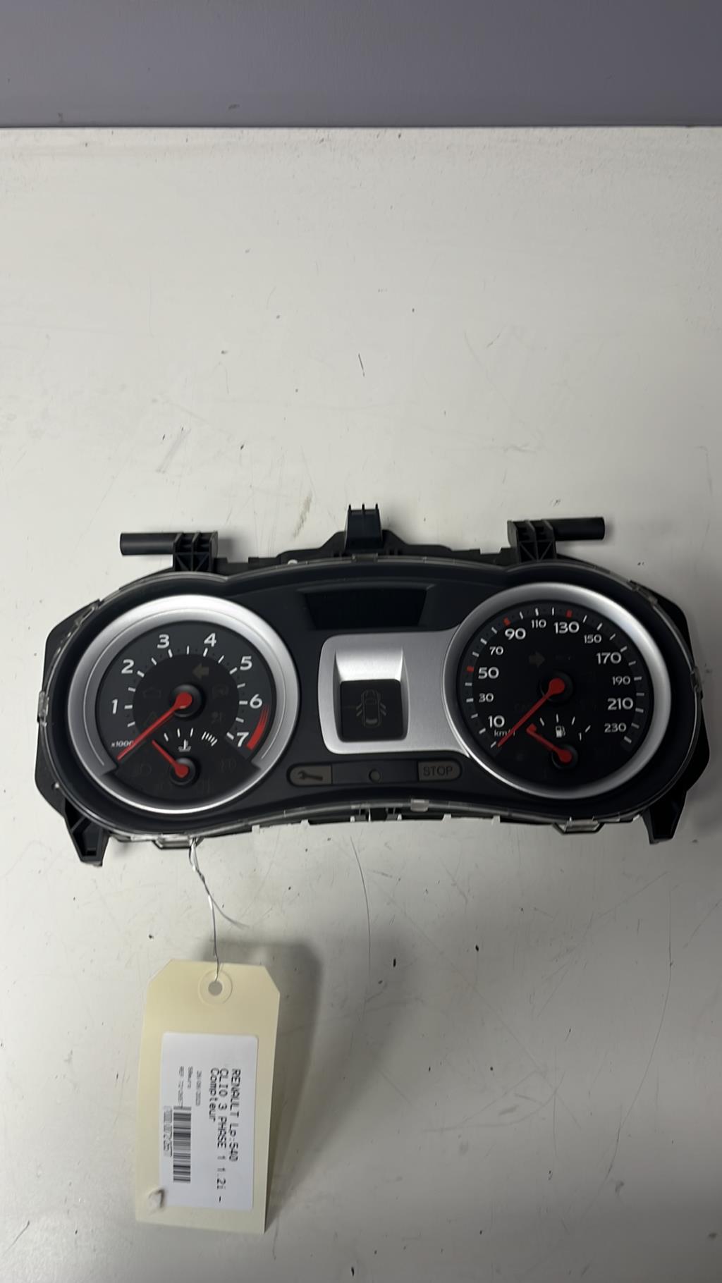 Compteur RENAULT CLIO 3 PHASE 1 Essence - 1