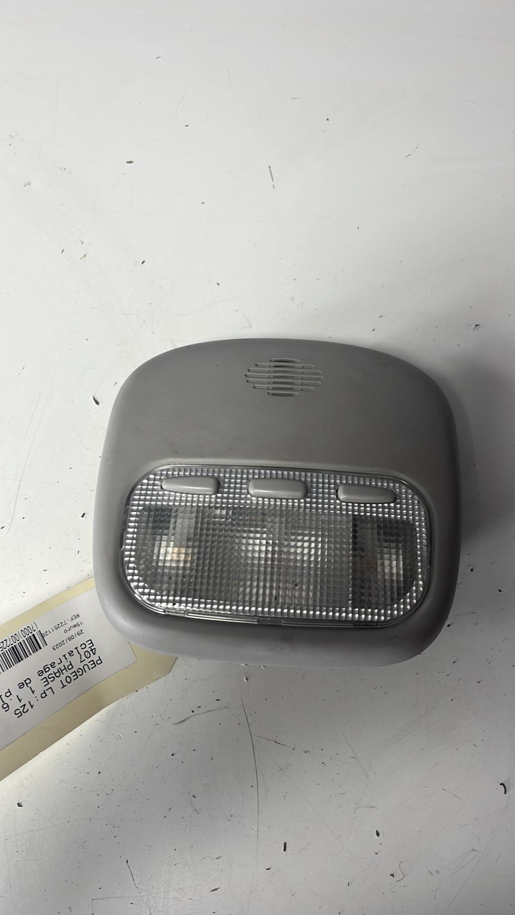 Luce di cortesia PEUGEOT 407 PHASE 1 Diésel - 1