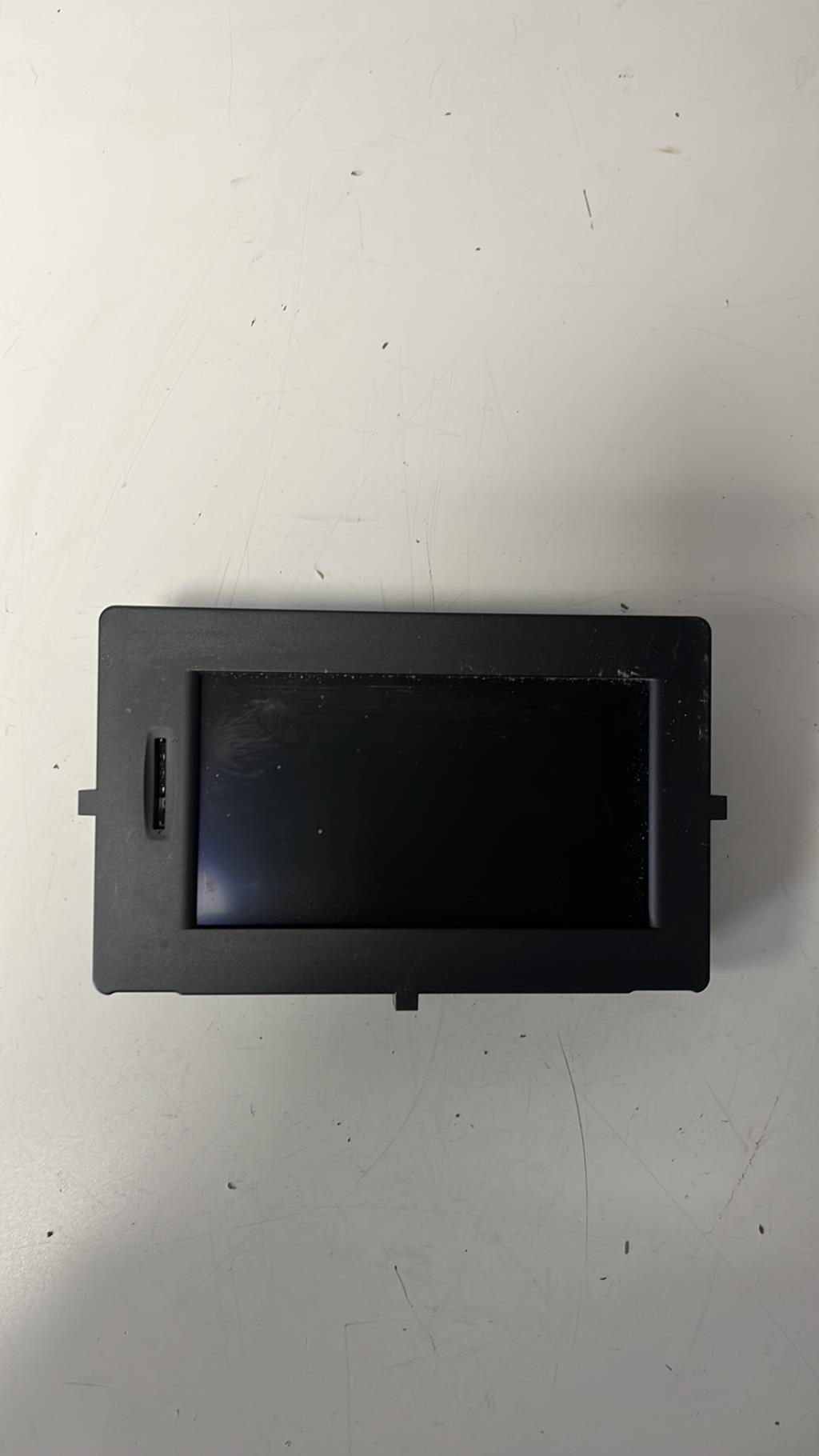 Ecran GPS RENAULT SCENIC 3 PHASE 1 Diesel - 1