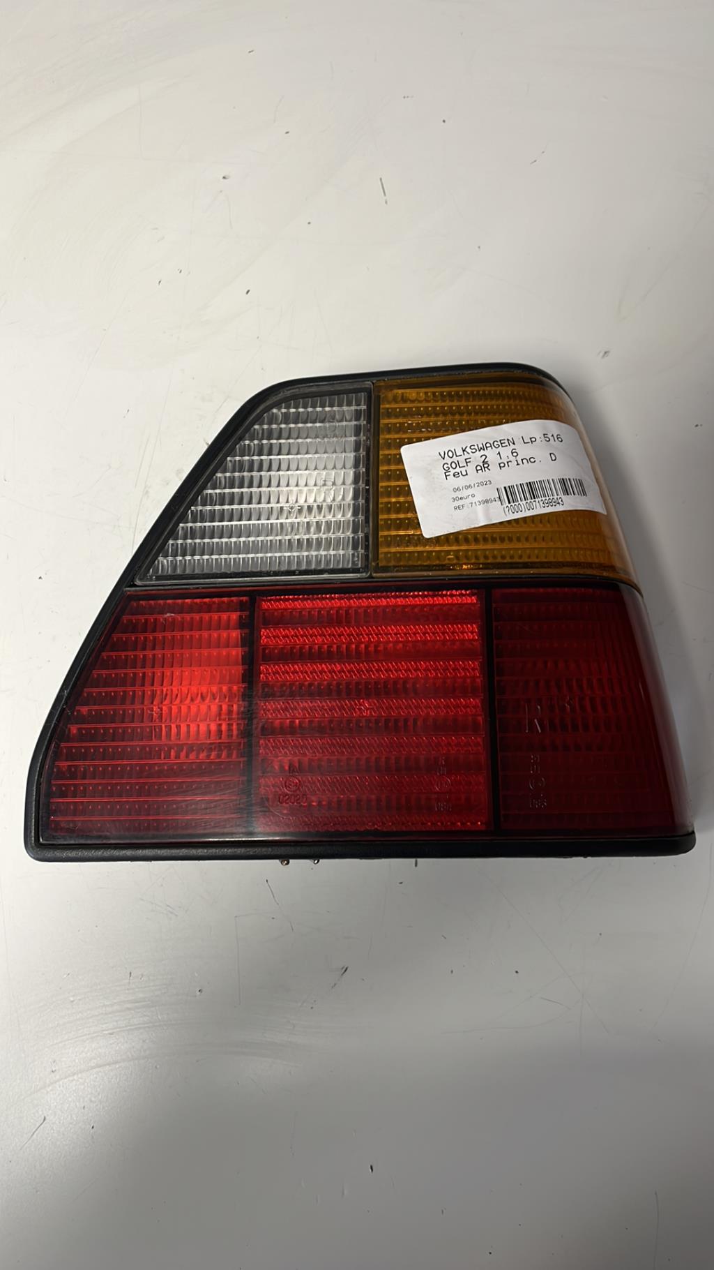 Fanale posteriore principale destro (luci) VOLKSWAGEN GOLF 2  - 1