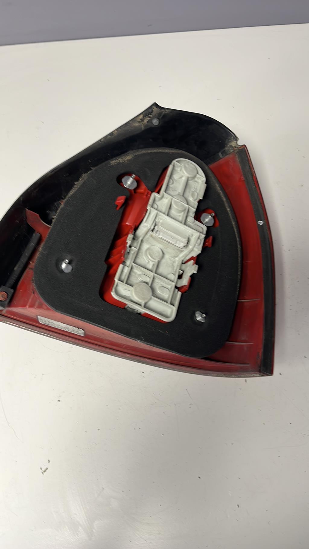Fanale posteriore principale sinistro (luci) AUDI A3 1 PHASE 2 Diésel - 1