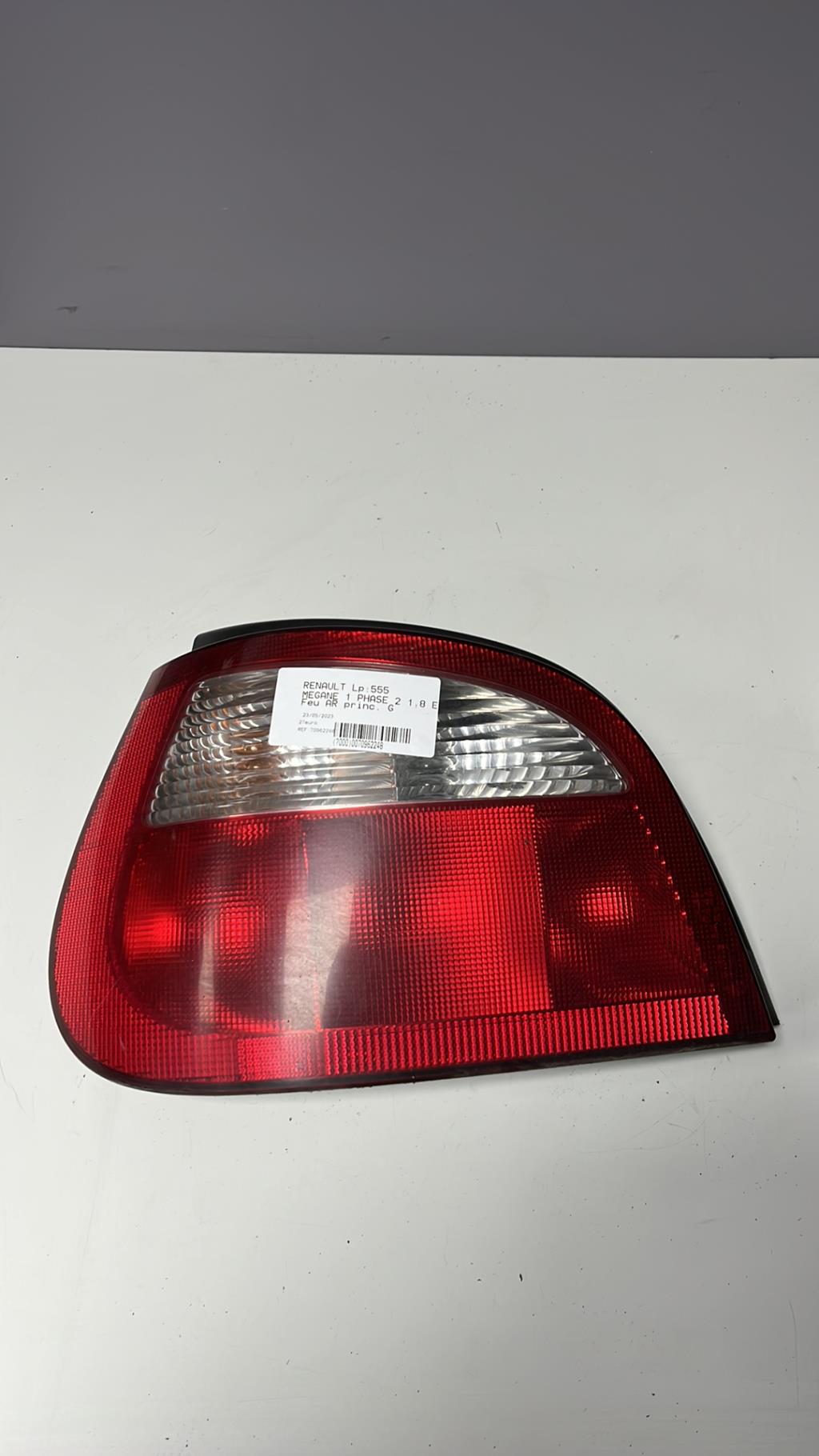 Fanale posteriore principale sinistro (luci) RENAULT MEGANE 1 PHASE 2 Gasolina - 1