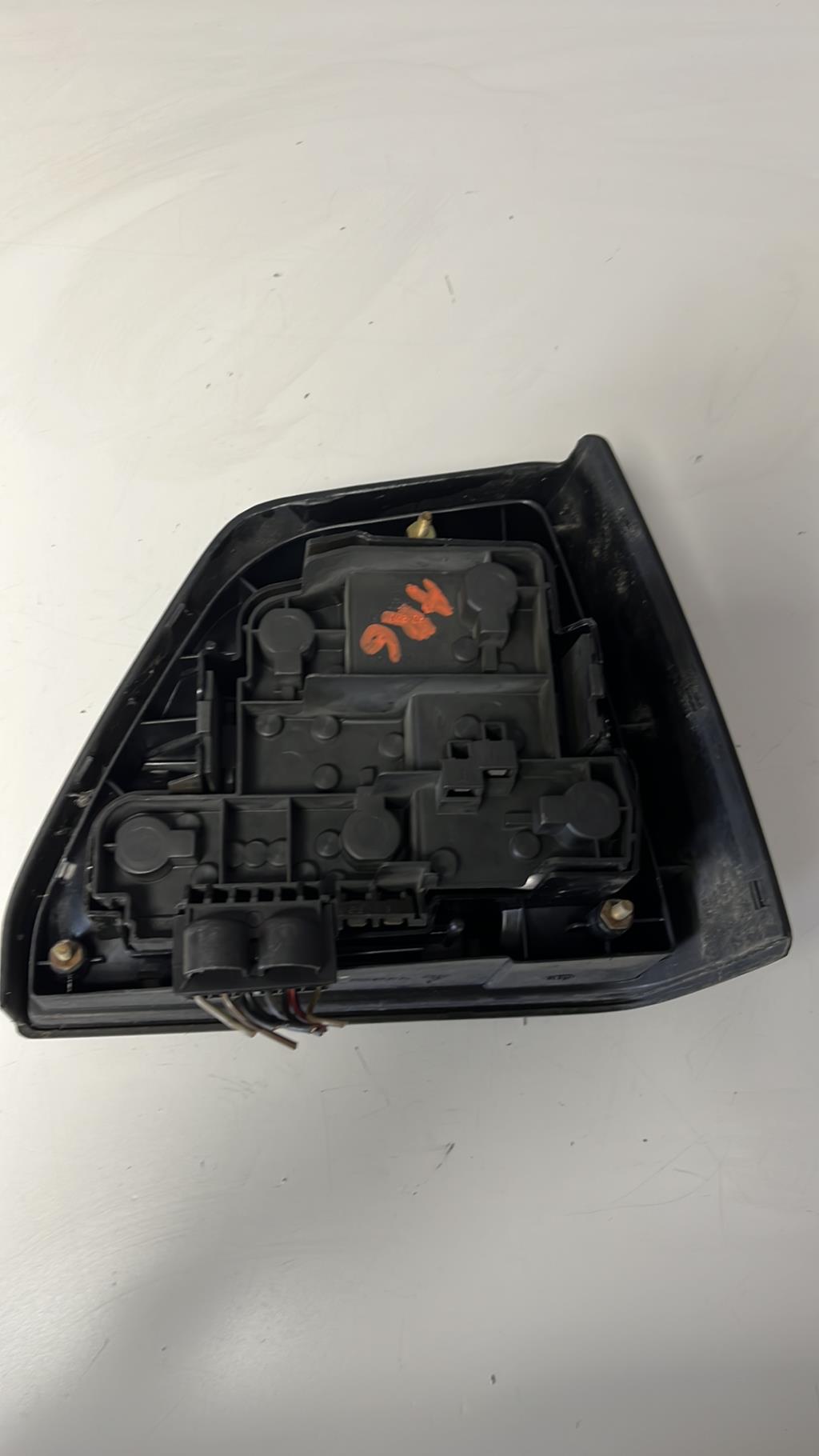Fanale posteriore principale sinistro (luci) VOLKSWAGEN GOLF 2  - 1