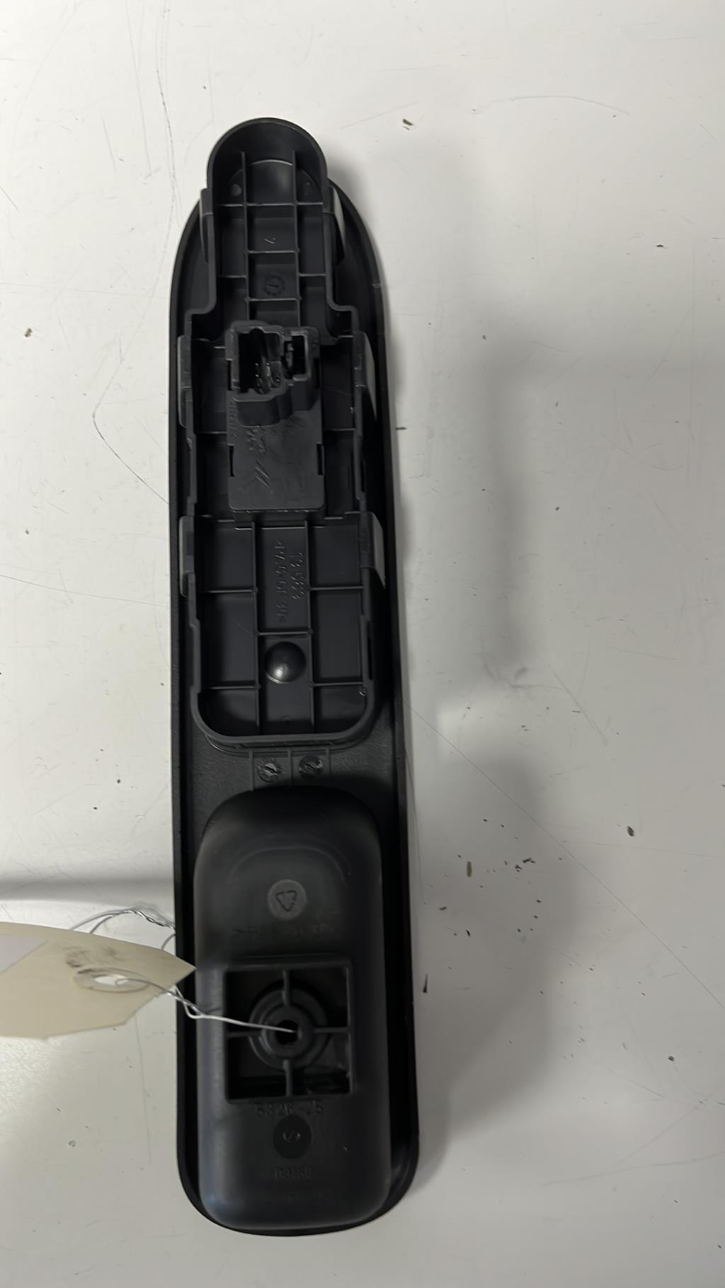 Interruttore lavacristalli posteriore sinistro PEUGEOT 307 PHASE 2 BREAK Diésel - 1