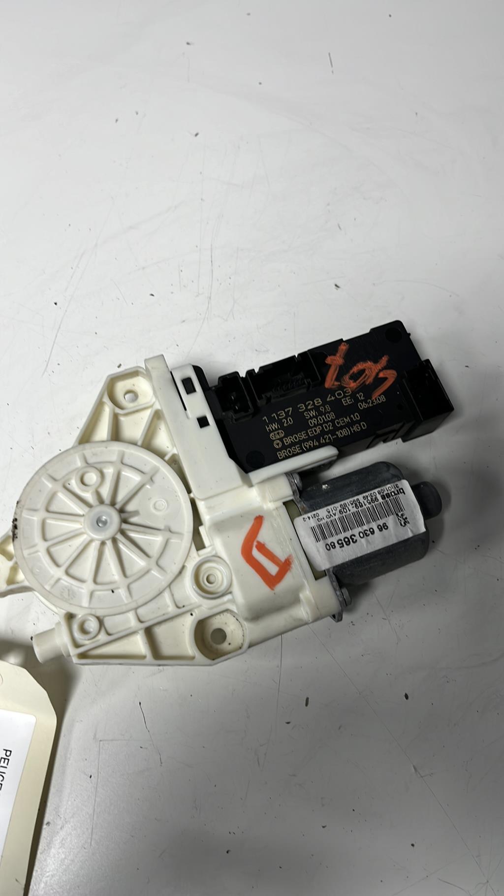 Motore alzacristalli anteriore destro PEUGEOT 407 PHASE 1 Gasolina - 1
