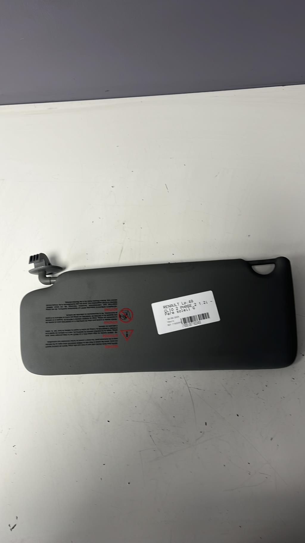 Pare soleil gauche RENAULT CLIO 2 PHASE 2 Essence - 1