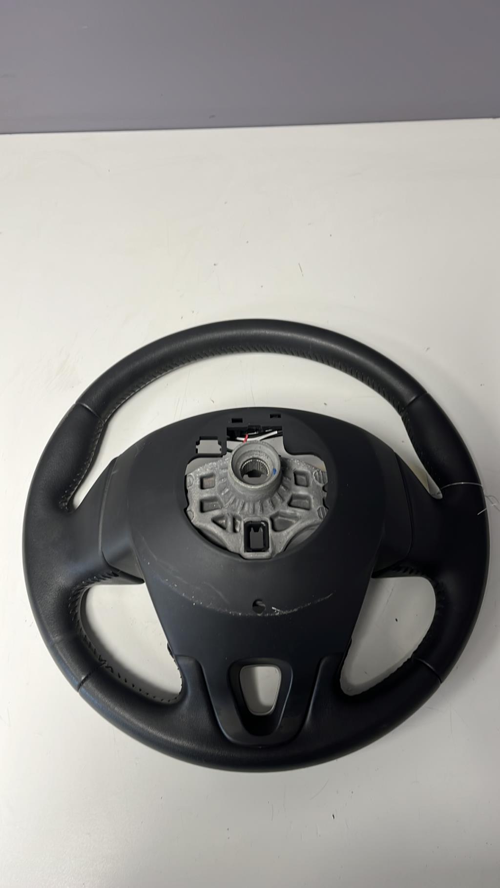 Volant RENAULT MEGANE 3 PHASE 1 Diesel - 1