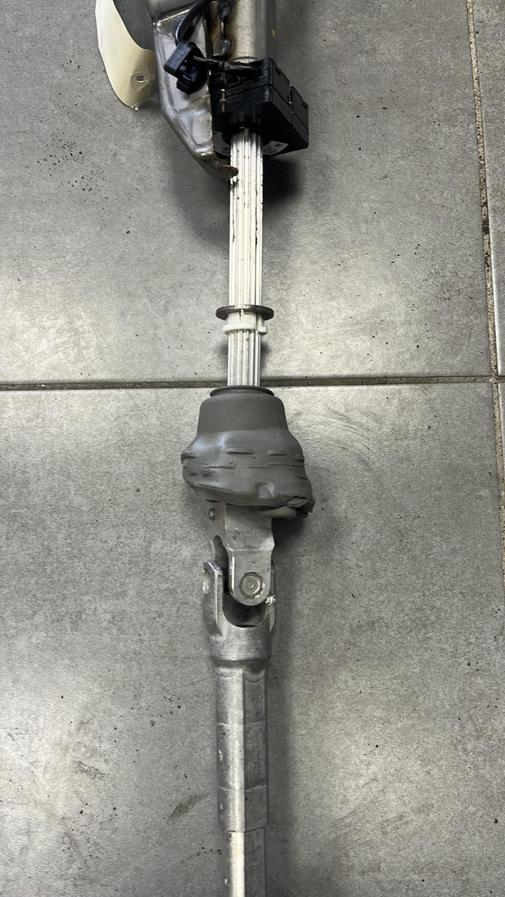 Colonne de direction BMW X3 E83 PHASE 1 Diesel - 1