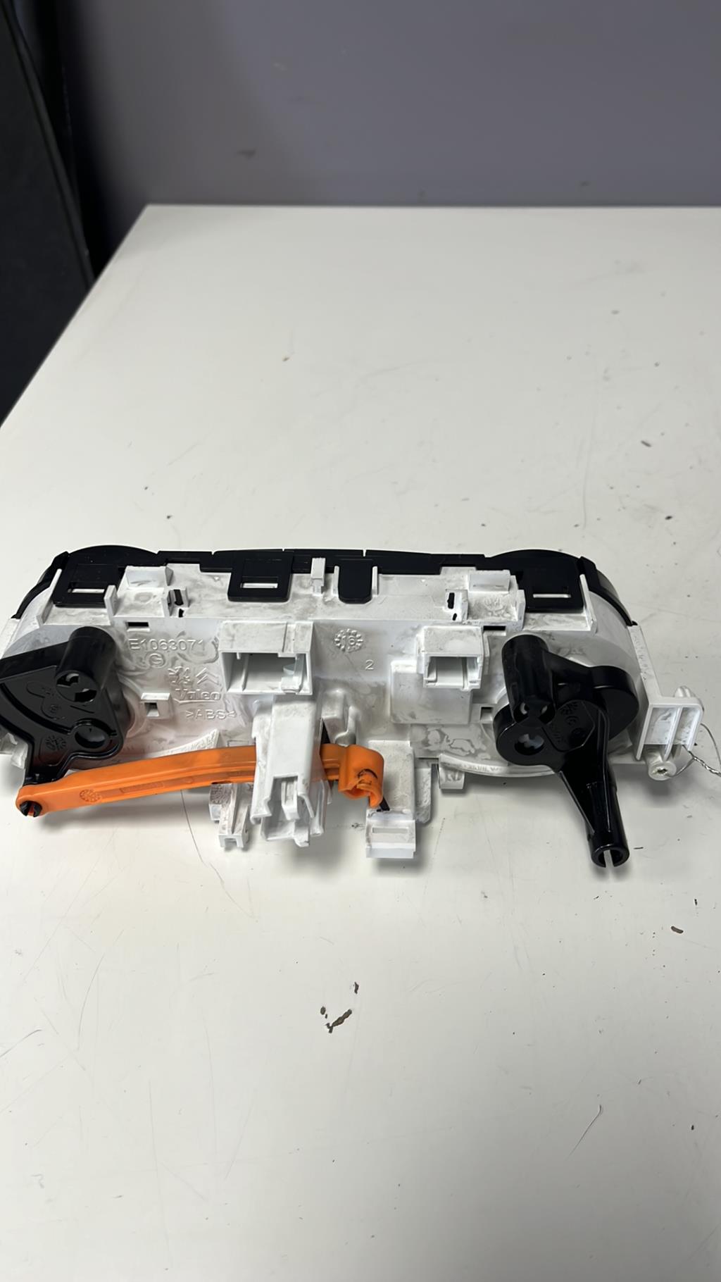 Commande chauffage PEUGEOT 208 1 PHASE 2 Diesel - 1