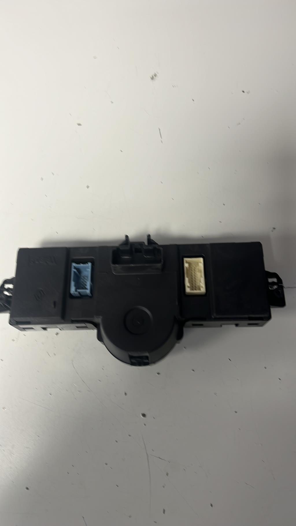 Commande chauffage RENAULT CLIO 3 PHASE 2 Diesel - 1