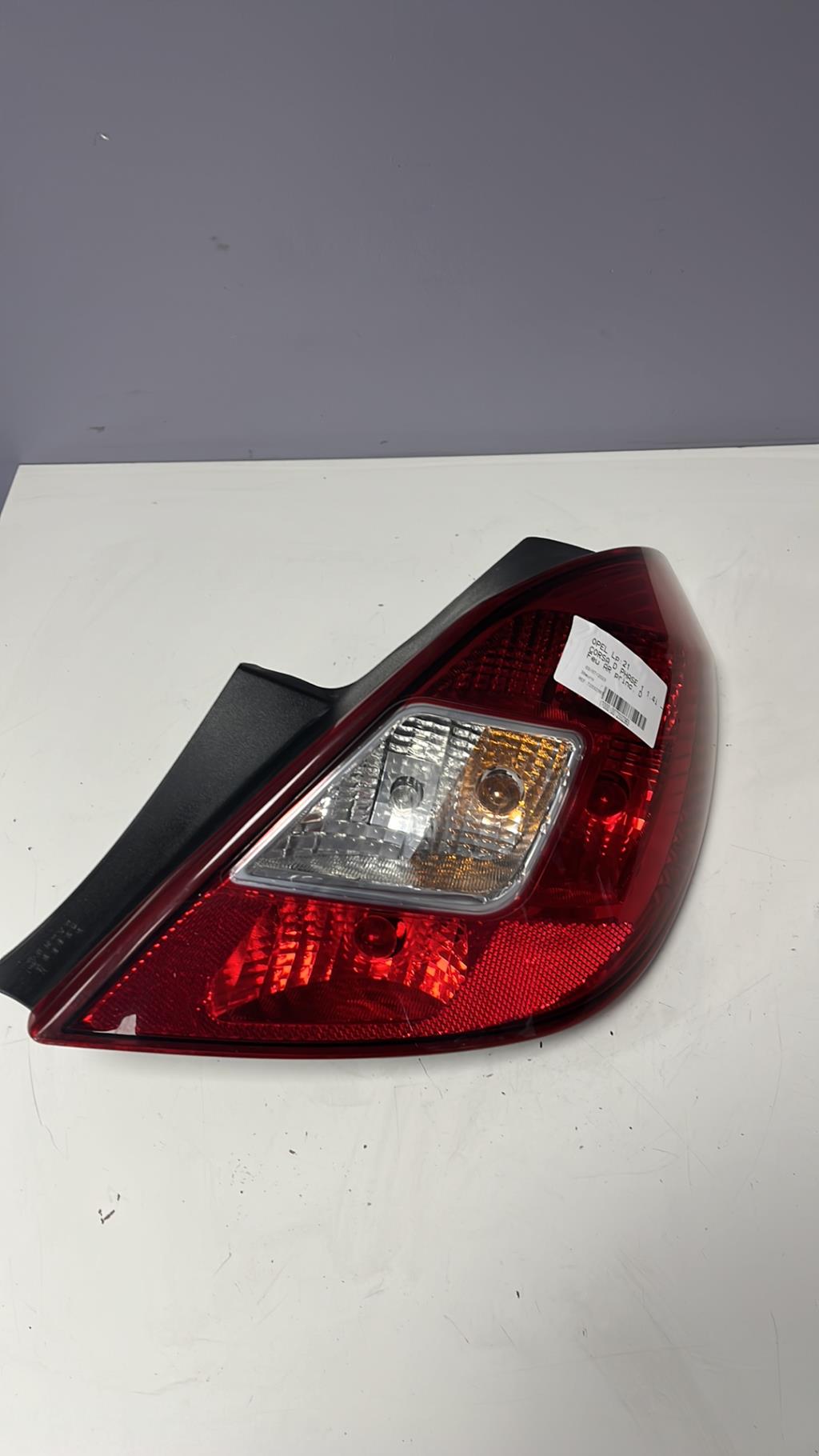 Fanale posteriore principale destro (luci) OPEL CORSA D PHASE 1 Gasolina - 1