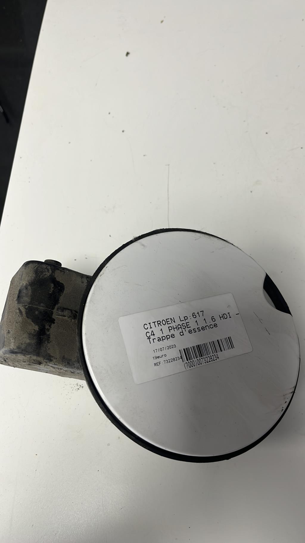 Trappe d'essence CITROEN C4 1 PHASE 1 Diesel - 1