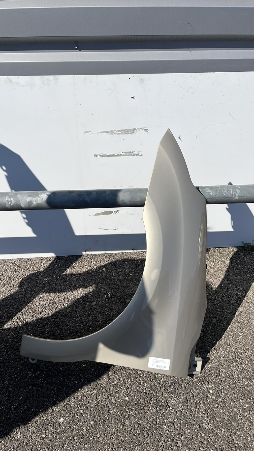 Aile avant gauche CITROEN C4 1 PHASE 1 Essence - 1