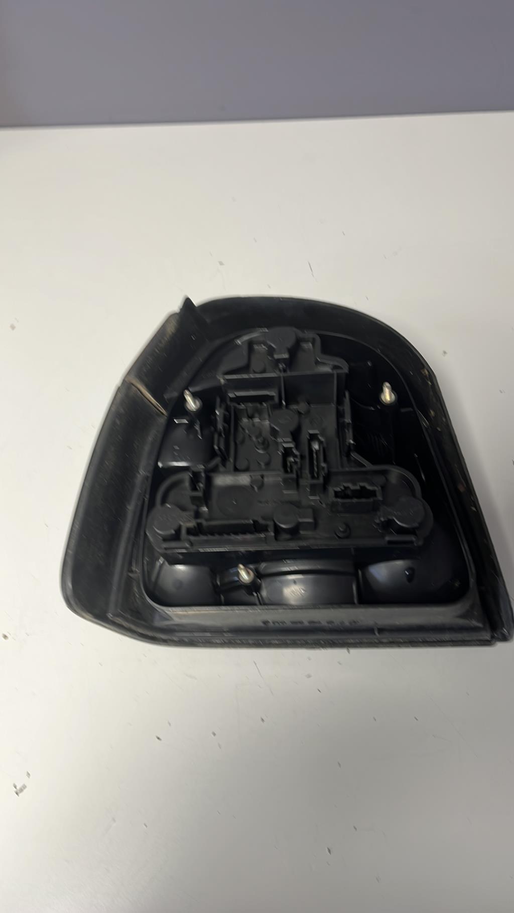 Fanale posteriore principale destro (luci) VOLKSWAGEN GOLF Diésel - 1