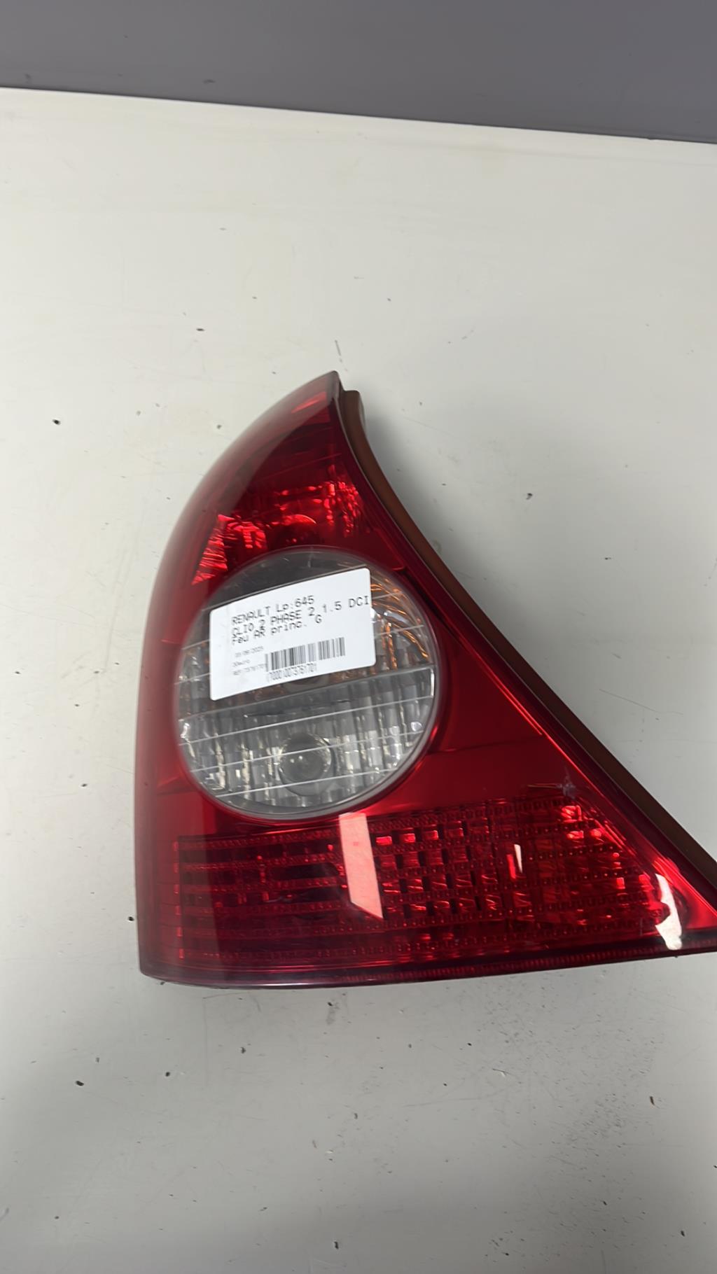 Feu arriere principal gauche (feux) RENAULT CLIO 2 PHASE 2 Diesel - 1