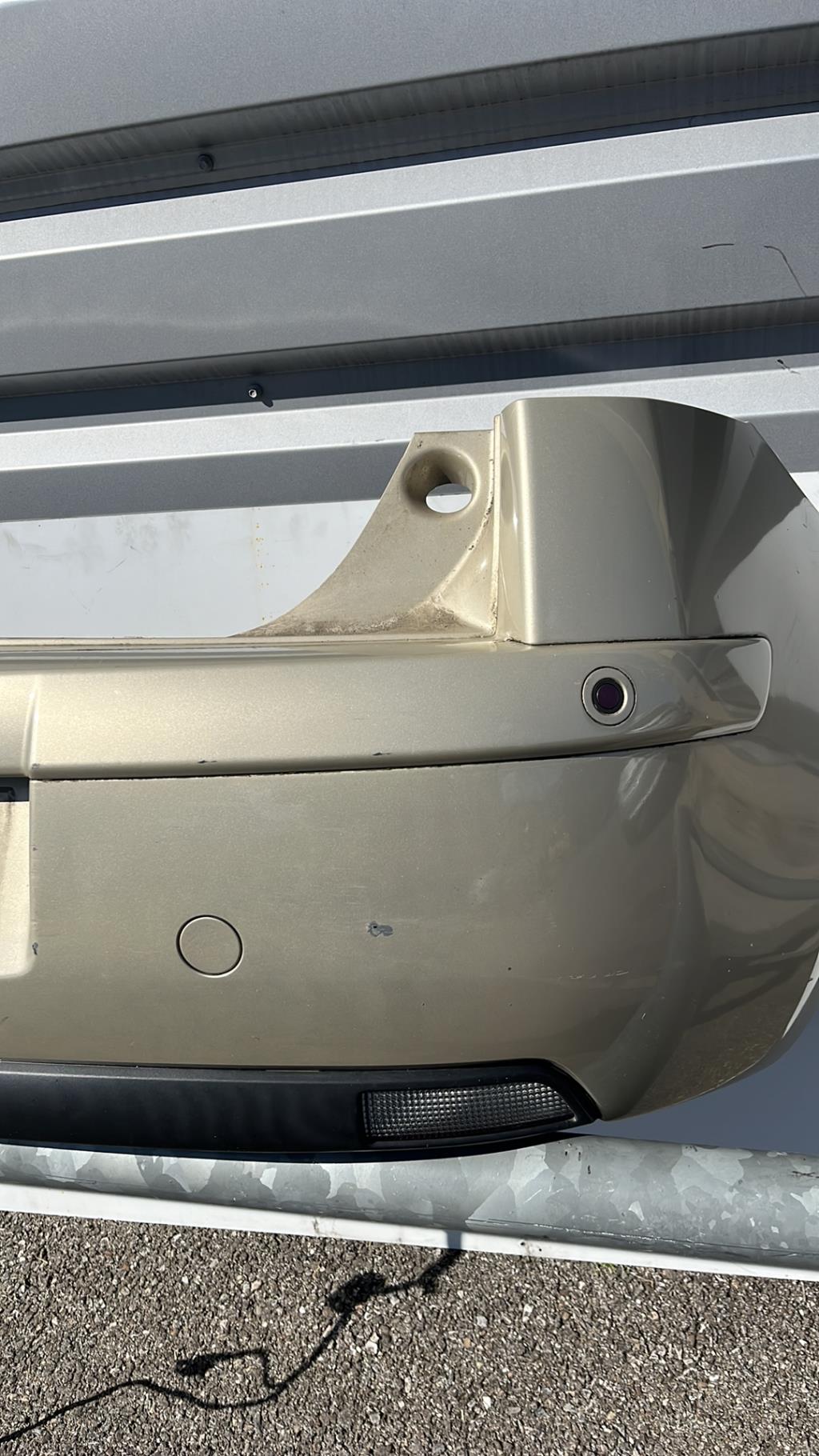 Pare choc arriere CITROEN C4 1 PHASE 1 Essence - 1