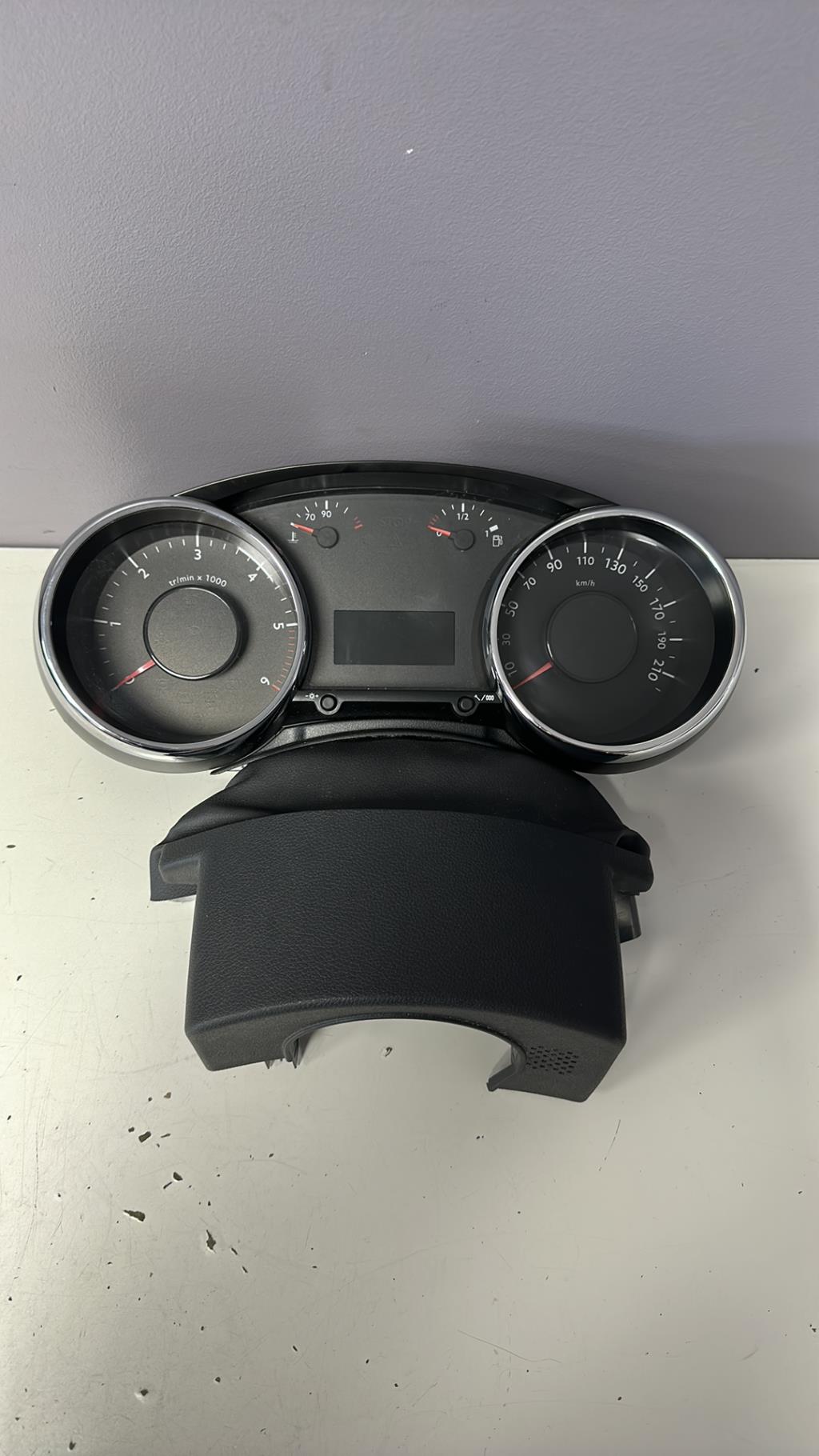 Compteur PEUGEOT 3008 1 PHASE 1 Diesel - 1