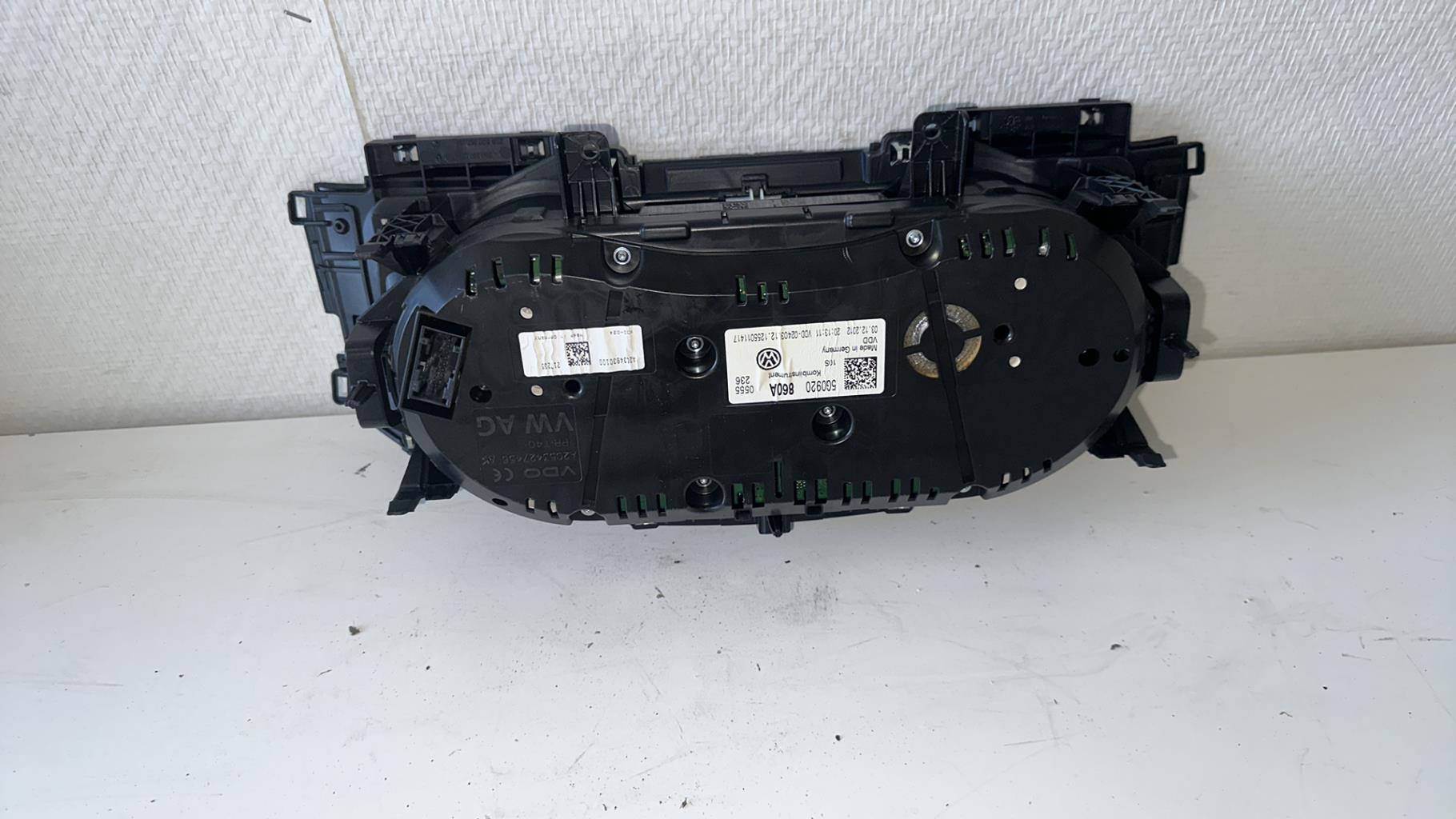 Compteur VOLKSWAGEN GOLF 7 PHASE 1  - 1