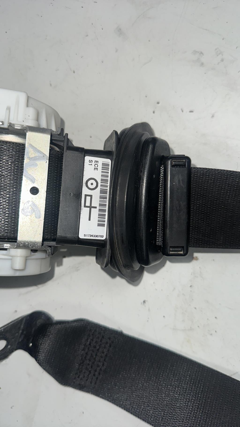 Cintura di sicurezza anteriore sinistra BMW SERIE 1 F20 PHASE 1 Diésel - 1