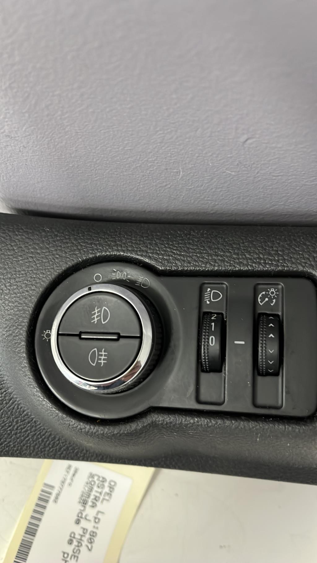 Commande de phare OPEL ASTRA J PHASE 1 Diesel - 1
