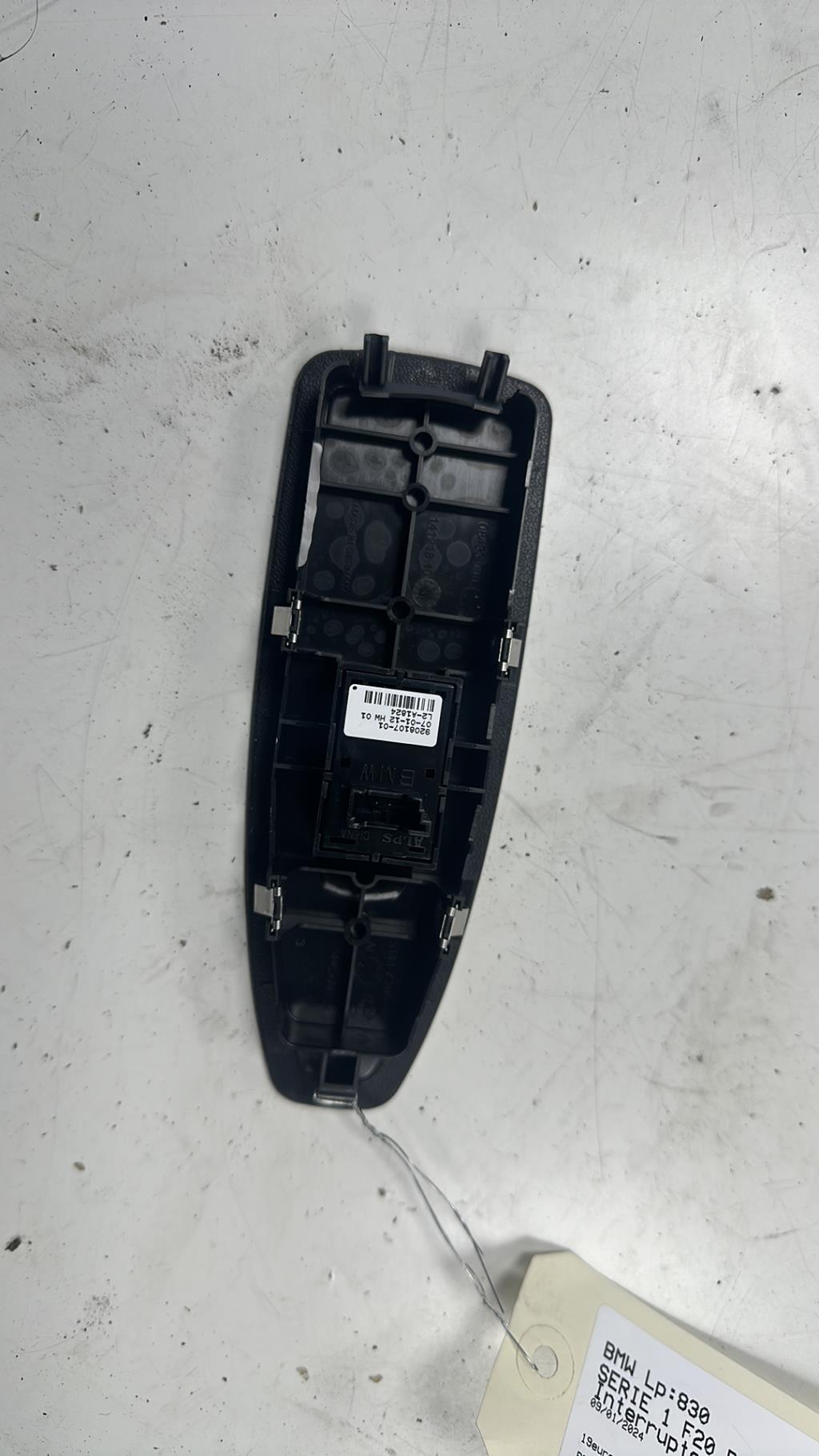 Interruttore lavacristalli anteriore destro BMW SERIE 1 F20 PHASE 1 Diésel - 1