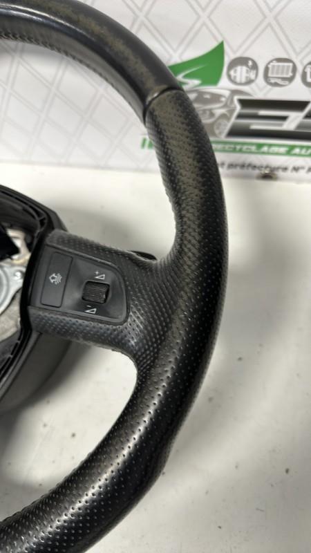 Volant AUDI A3 2 SPORTBACK PHASE 1 Diesel - 1