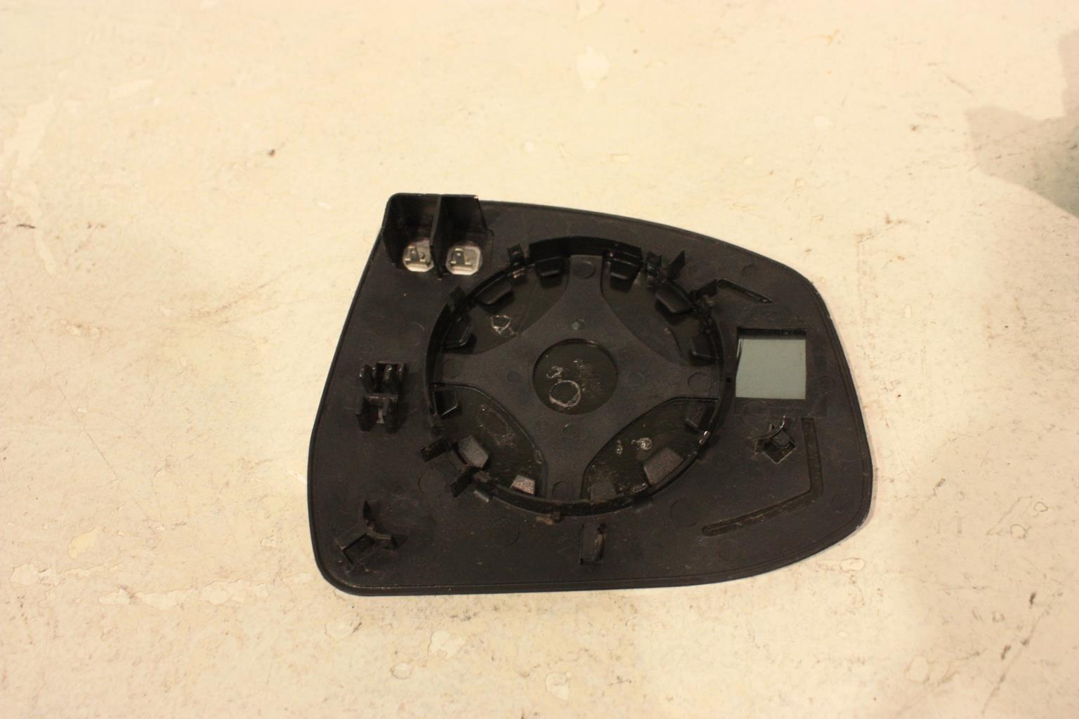 Glace retroviseur gauche FORD MONDEO 3 PHASE 1 Diesel - 1